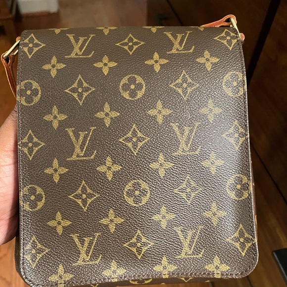Authentic Louis Vuitton Vintage Musette Salsa Crossbody Handbags - Picture 12 of 16